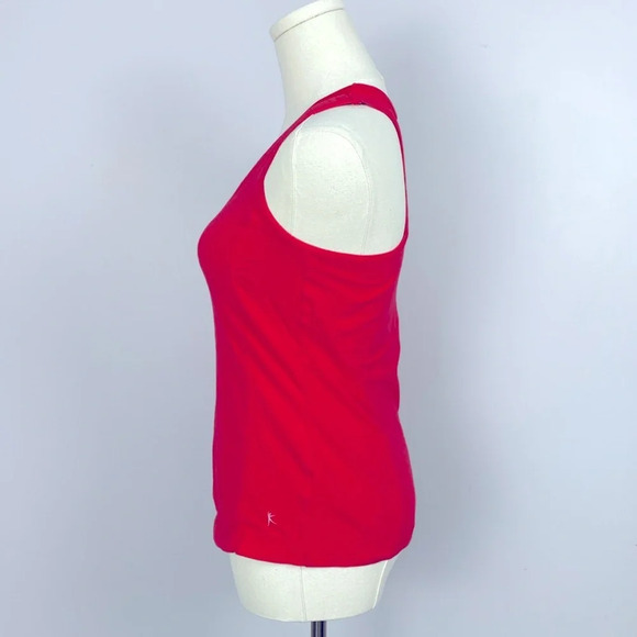 🌸Danskin Racerback tank top with built in bra - Picture 4 of 9